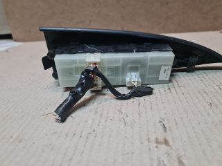 bontott NISSAN NOTE Bal első Ablakemelő Kapcsoló