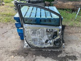 bontott NISSAN NOTE Bal első Ajtó (Részeivel)