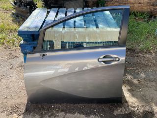 bontott NISSAN NOTE Bal első Ajtó (Részeivel)