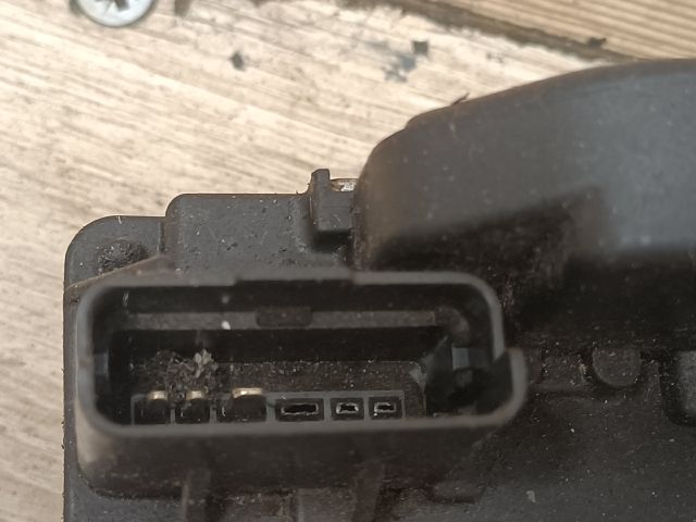 bontott NISSAN NOTE Bal első Ajtózár