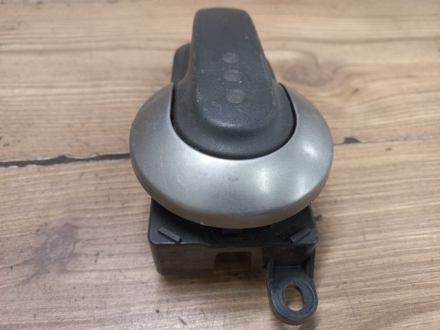 bontott NISSAN NOTE Bal első Belső Kilincs