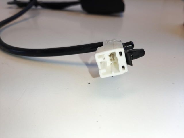 bontott NISSAN NOTE Bal első Biztonsági Öv Csat