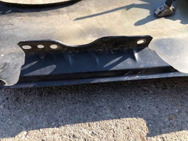 bontott NISSAN NOTE Bal első Sárvédő