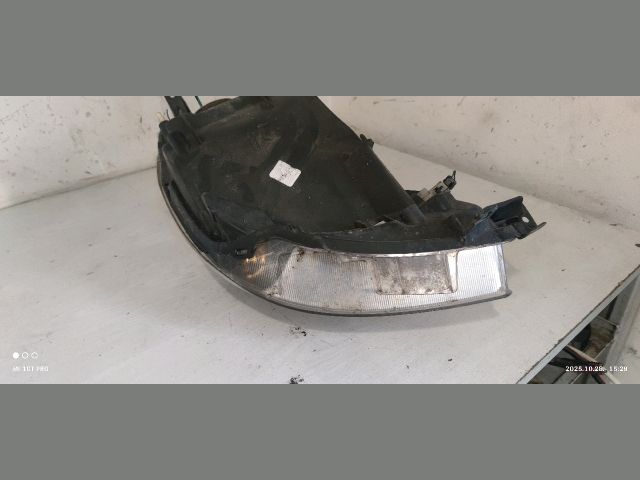 bontott NISSAN NOTE Bal Fényszóró