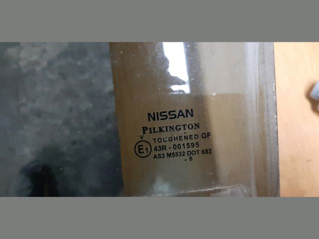 bontott NISSAN NOTE Bal hátsó Ablak