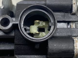 bontott NISSAN NOTE Bal hátsó Ablakemelő Szerkezet (Elektromos)