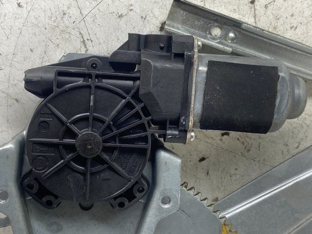 bontott NISSAN NOTE Bal hátsó Ablakemelő Szerkezet (Elektromos)