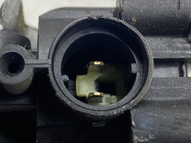 bontott NISSAN NOTE Bal hátsó Ablakemelő Szerkezet (Elektromos)