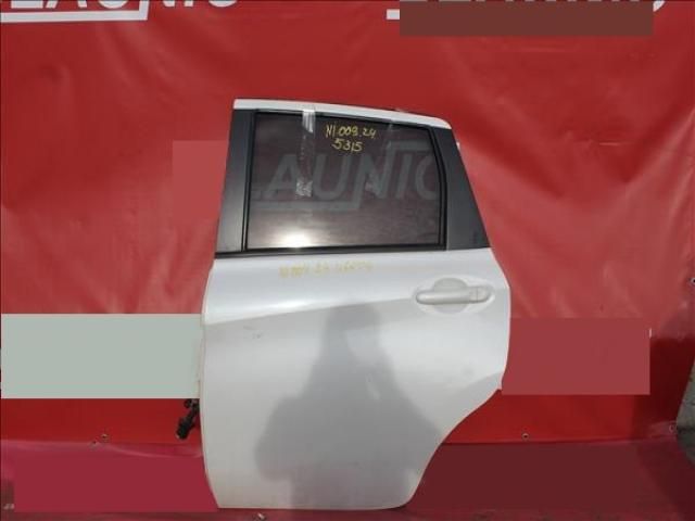 bontott NISSAN NOTE Bal hátsó Ajtó (Üres lemez)