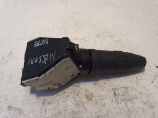 bontott NISSAN NOTE Bal Kormánykapcsoló Irányjelző