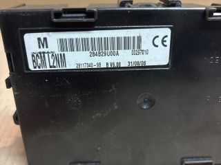 bontott NISSAN NOTE Biztosítéktábla Utastér