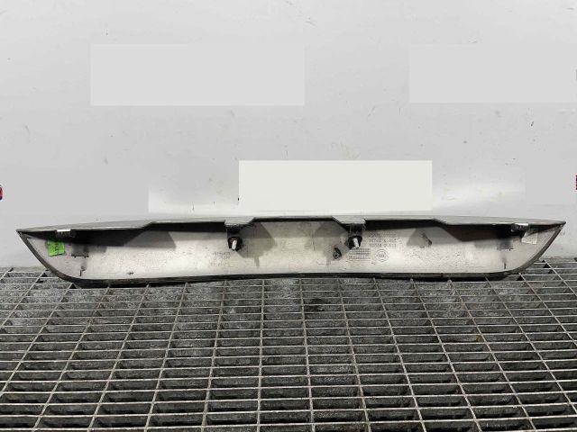bontott NISSAN NOTE Csomagtérajtó Díszléc