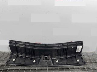 bontott NISSAN NOTE Csomagtérajtó Díszléc