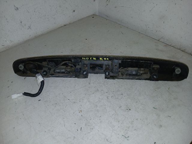 bontott NISSAN NOTE Csomagtérajtó Díszléc