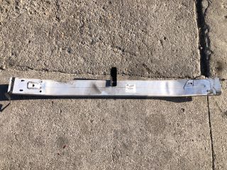 bontott NISSAN NOTE Első Lökhárító Merevítő (Fém)