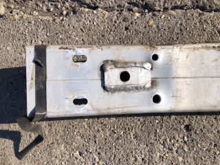 bontott NISSAN NOTE Első Lökhárító Merevítő (Fém)