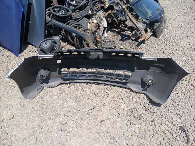 bontott NISSAN NOTE Első Lökhárító (Részeivel)