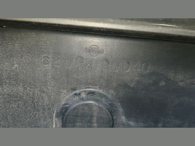 bontott NISSAN NOTE Első Lökhárító (Részeivel)