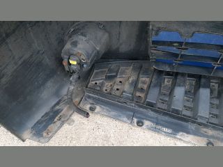 bontott NISSAN NOTE Első Lökhárító (Részeivel)