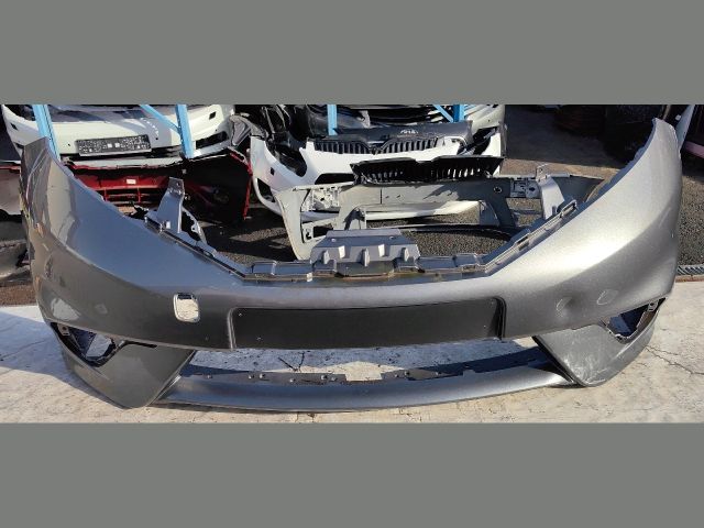 bontott NISSAN NOTE Első Lökhárító (Üresen)