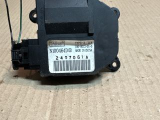 bontott NISSAN NOTE Fűtés Állító Motor