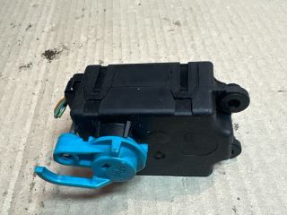 bontott NISSAN NOTE Fűtés Állító Motor