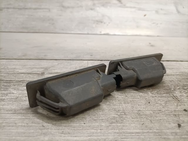 bontott NISSAN NOTE Hátsó Rendszámtábla Világítás