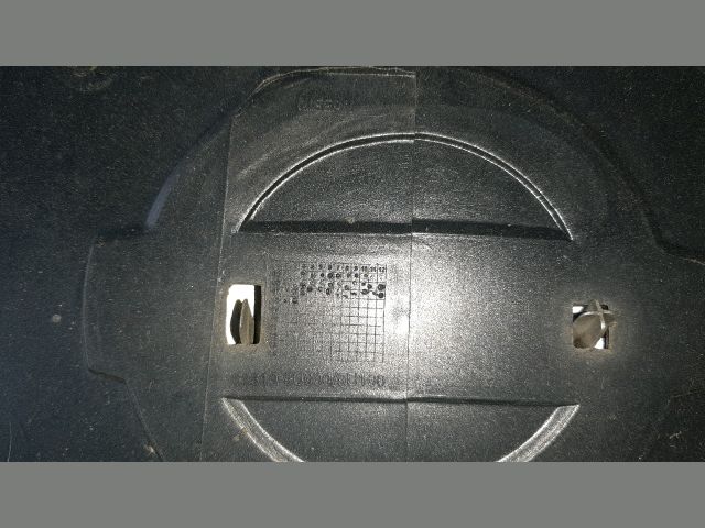 bontott NISSAN NOTE Hűtőrács