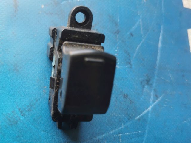 bontott NISSAN NOTE Jobb első Ablakemelő Kapcsoló