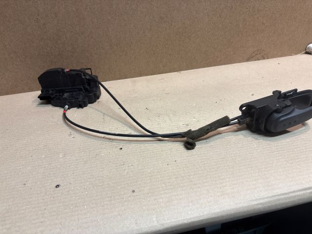 bontott NISSAN NOTE Jobb első Ajtózár