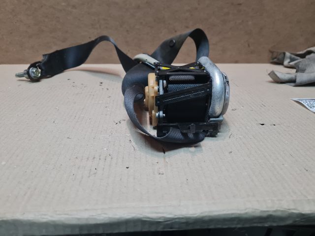 bontott NISSAN NOTE Jobb első Biztonsági Öv