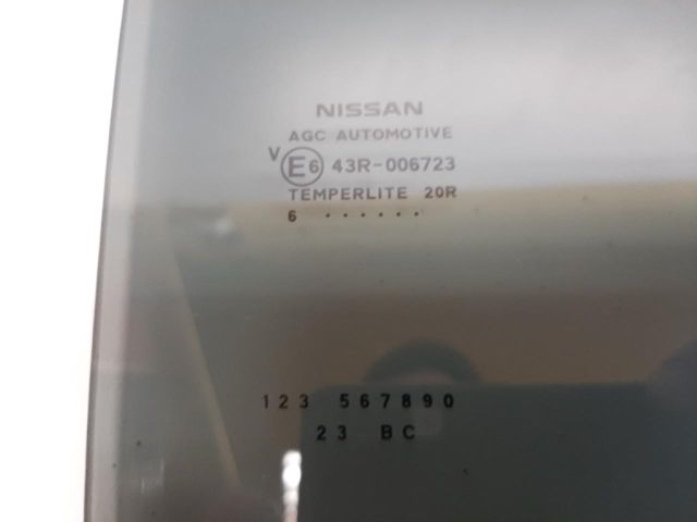 bontott NISSAN NOTE Jobb hátsó Ablak