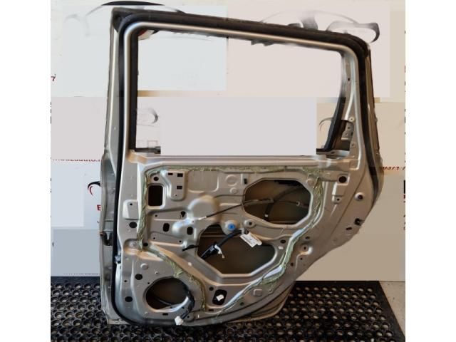 bontott NISSAN NOTE Jobb hátsó Ajtó (Üres lemez)