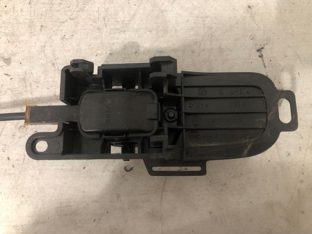 bontott NISSAN NOTE Jobb hátsó Ajtózár