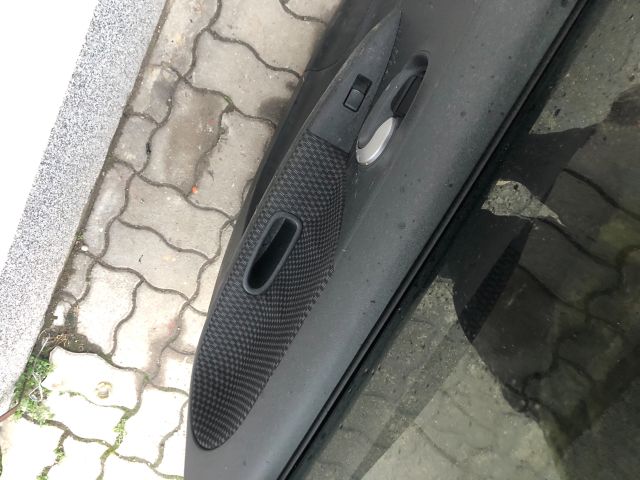 bontott NISSAN NOTE Jobb hátsó Ajtózár