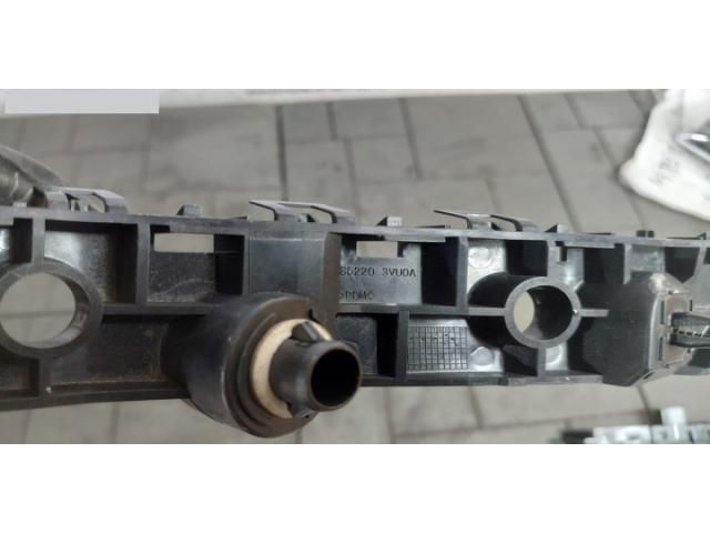 bontott NISSAN NOTE Jobb hátsó Lökhárító Tartó (Műanyag)