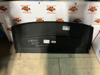 bontott NISSAN NOTE Kalaptartó