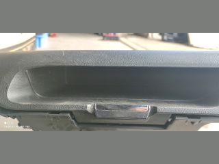 bontott NISSAN NOTE Kesztyűtartó