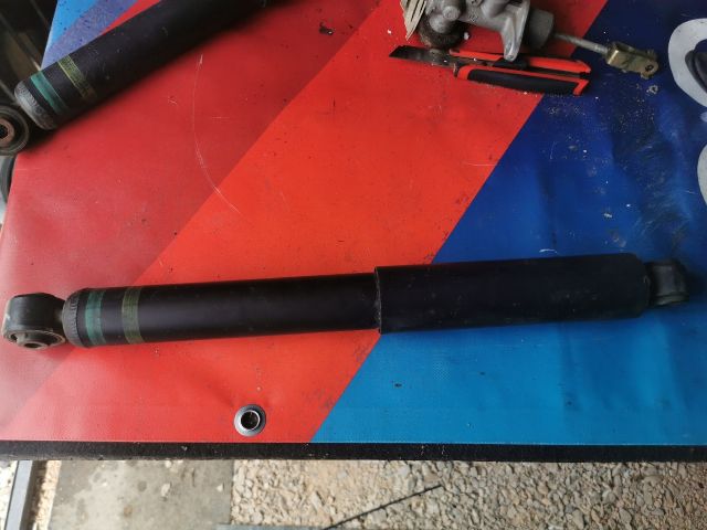 bontott NISSAN NV200 Bal hátsó Lengéscsillapító