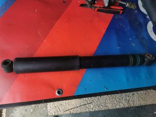 bontott NISSAN NV200 Jobb hátsó Lengéscsillapító