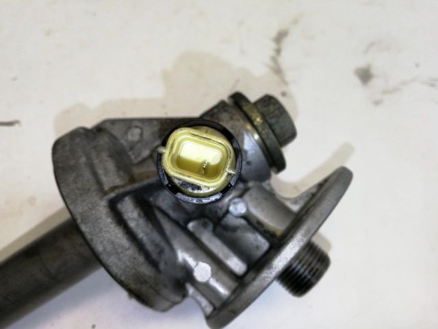 bontott NISSAN NV200 Olajszűrő Ház