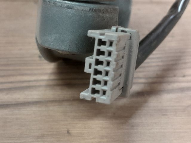 bontott NISSAN NV200 Gyújtáskapcsoló