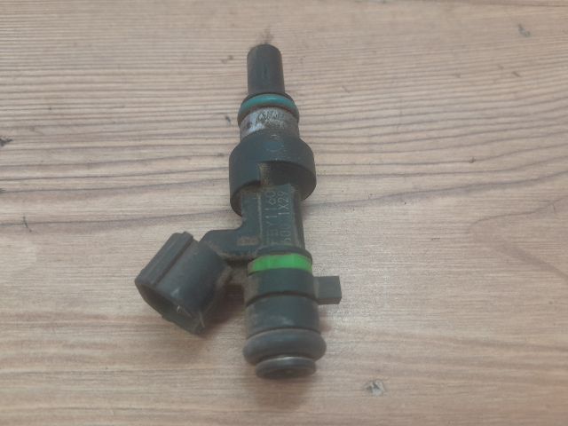 bontott NISSAN NV200 Porlasztó (1 db)