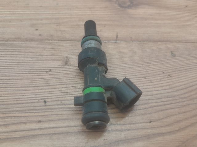 bontott NISSAN NV200 Porlasztó (1 db)