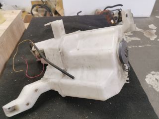 bontott NISSAN NV200 Ablakmosó Tartály