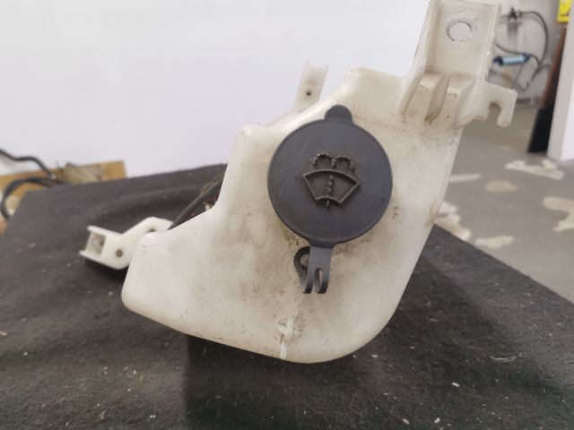 bontott NISSAN NV200 Ablakmosó Tartály