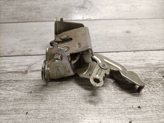 bontott NISSAN NV200 Bal Tolóajtó Zárszerkezet