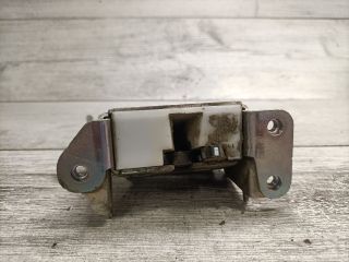 bontott NISSAN NV200 Bal Tolóajtó Zárszerkezet