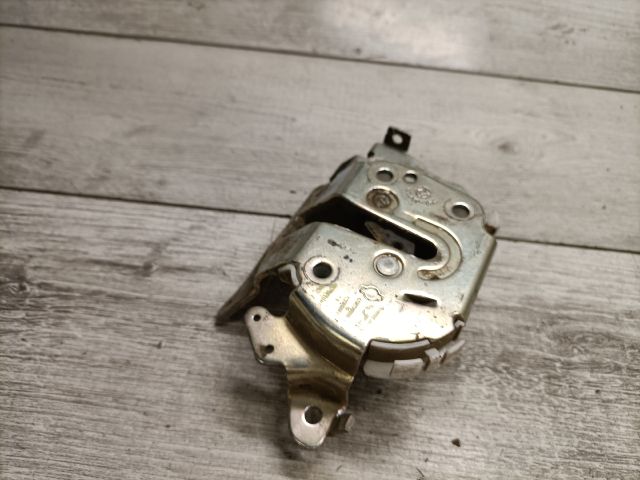 bontott NISSAN NV200 Bal Tolóajtó Zárszerkezet