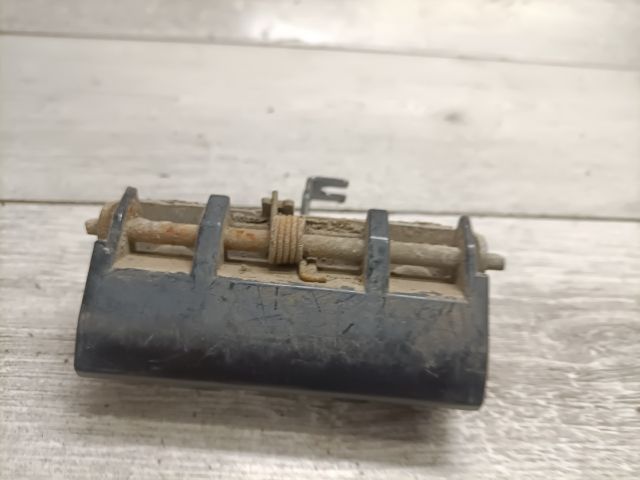 bontott NISSAN NV200 Csomagtér Nyitó Kar / Gomb